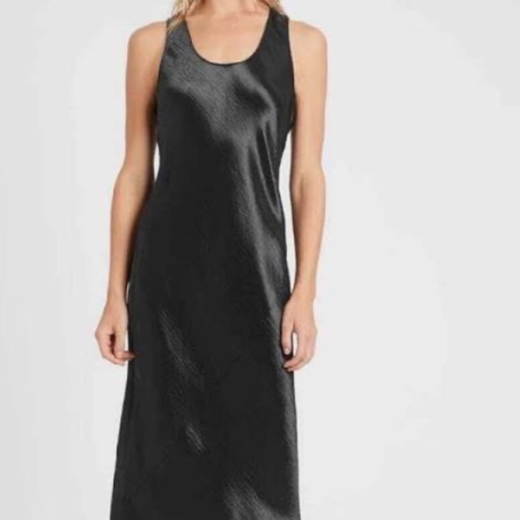 NWT!!!👠Bias Cut Midi Satin Dress - Black👠 - Picture 3 of 16